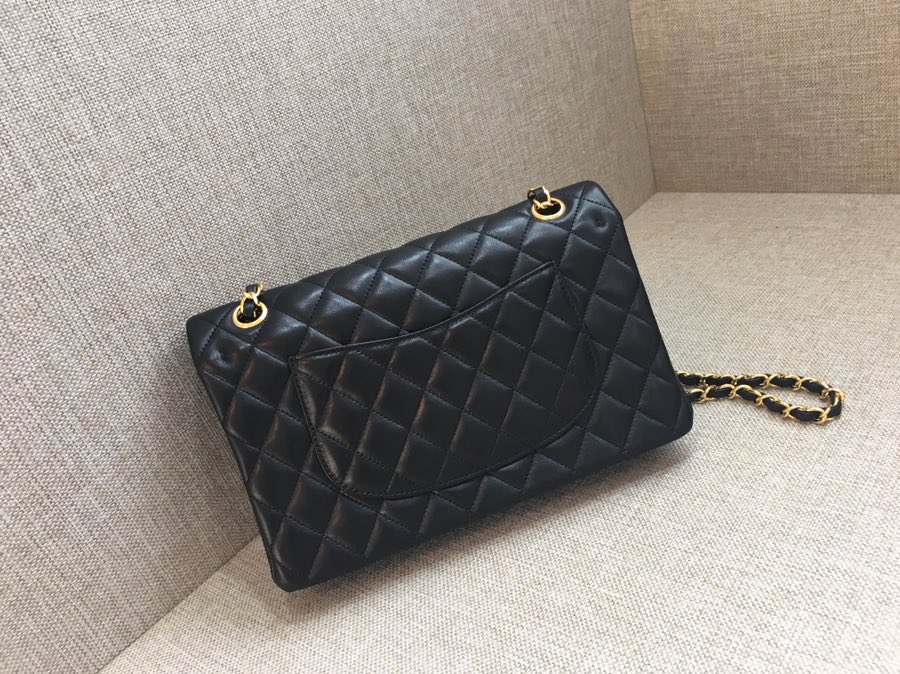 Medium Classic Flap Lambskin Bag AO1112 Black/Gold